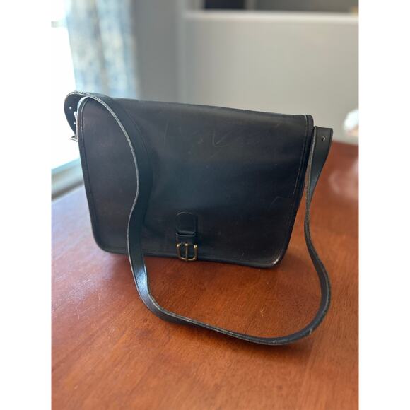 Vintage Coach 9585 Saddle Pouch Black Leather Crossbody NYC Made 1970s Brass - Picture 2 of 15